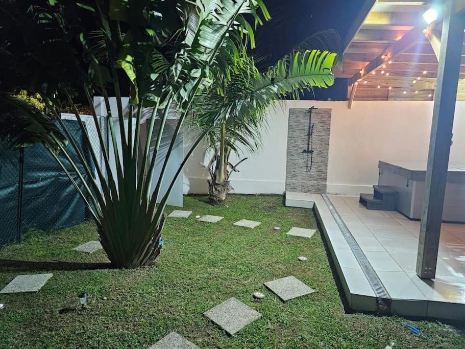 Sweet Colibri Apartment Saint-Pierre Exterior photo